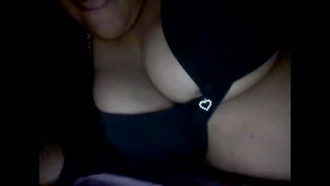 Snapshot of bubblgum3 chatting on May 2026 02:40:02 AM koko kisses online show from May 2026 02:40:02 AM