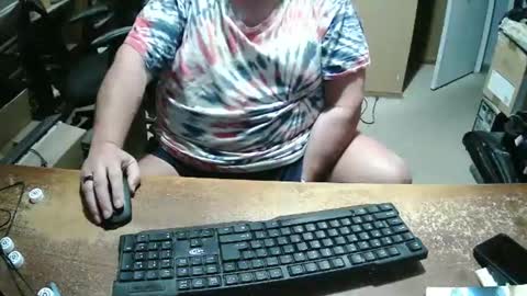 Bucku2 online show from December 2025 10:27:02 PM