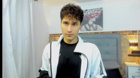 Snapshot of buddy_whitte chatting on February 2025 11:21:02 AM Buddy Whitte online show from February 2025 11:21:02 AM