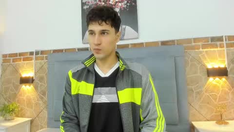 Snapshot of buddy_whitte chatting on March 2025 11:17:01 AM Buddy Whitte online show from March 2025 11:17:01 AM