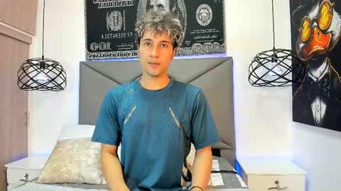 Snapshot of buddy_whitte chatting on October 2025 11:53:02 AM Buddy Whitte online show from October 2025 11:53:02 AM