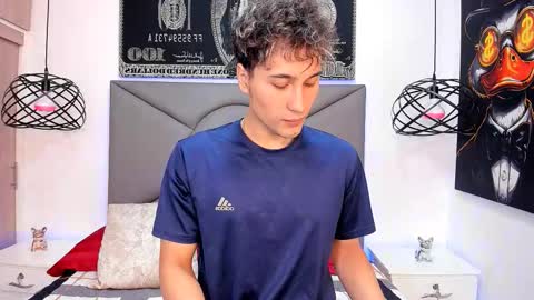 Snapshot of buddy_whitte chatting on December 2025 12:25:02 PM Buddy Whitte online show from December 2025 12:25:02 PM