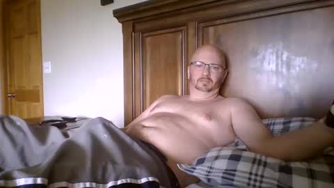 Snapshot of bueff chatting on May 2026 06:03:01 PM bueff online show from May 2026 06:03:01 PM