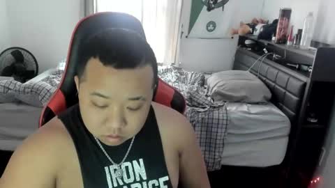 buffsexyman24 online show from February 2025 08:11:02 PM