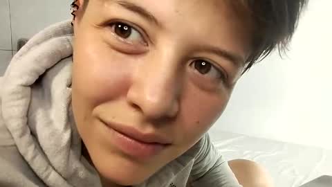 bug2025 online show from September 2025 02:37:01 AM