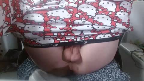 Snapshot of builtdeadboy chatting on March 2025 10:02:02 AM builtdeadboy online show from March 2025 10:02:02 AM