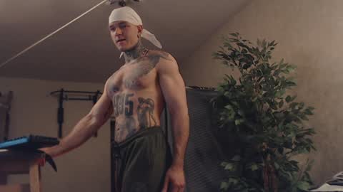 Dmitriy  online show from February 2025 04:57:02 AM