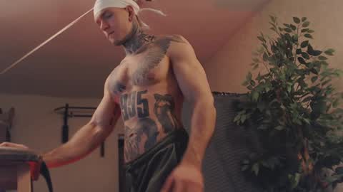 Dmitriy  online show from February 2025 01:00:01 AM