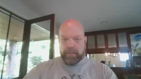 Snapshot of bulldog302w chatting on June 2026 12:48:02 PM bulldog302w online show from June 2026 12:48:02 PM
