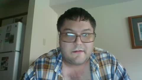 bulldoggie4669 online show from October 2025 06:41:01 PM