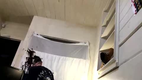 Snapshot of bunniandcryme chatting on November 2025 04:55:02 AM bunniandcryme online show from November 2025 04:55:02 AM