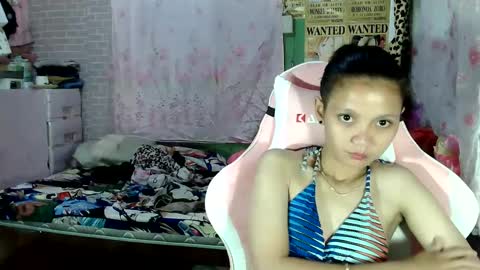 Snapshot of bunny_flower18 chatting on January 2025 05:48:01 PM bunny_flower18 online show from January 2025 05:48:01 PM
