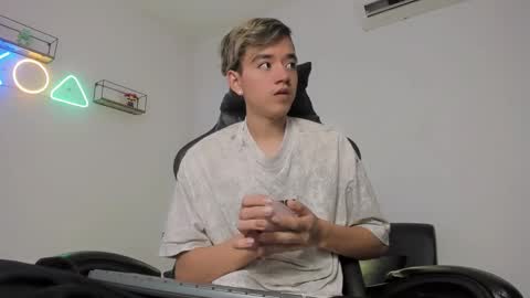 bunny online show from March 2025 12:31:02 PM