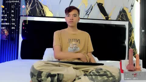 bunny online show from October 2025 12:36:02 PM