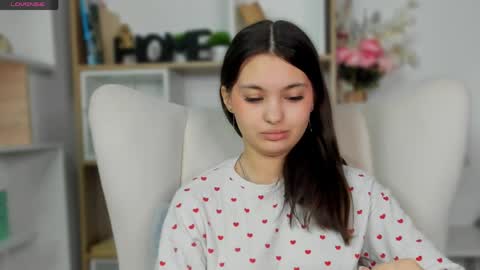 Aria online show from April 2026 07:38:02 AM