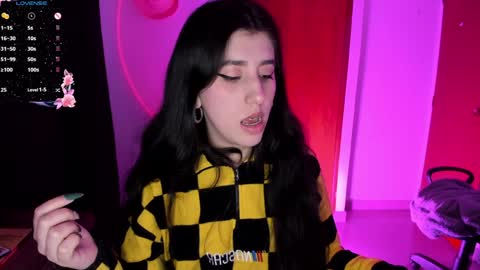 Snapshot of bunnyy09 chatting on December 2024 12:36:02 AM Jess online show from December 2024 12:36:02 AM