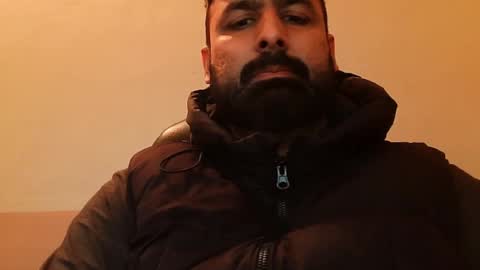 Hairy Arabian online show from January 2025 04:16:02 AM