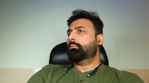 Hairy Arabian online show from February 2025 07:00:01 PM