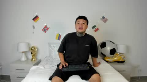 Nova and Sammy online show from June 2026 11:08:02 AM
