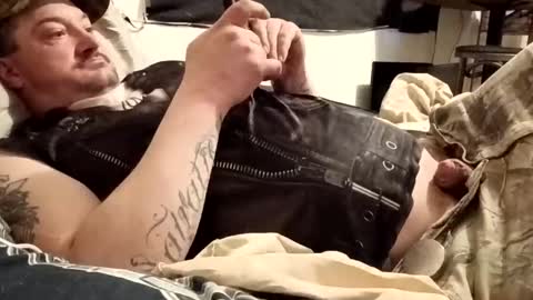 Snapshot of burnout1315 chatting on April 2026 05:21:01 PM Burnout1315 online show from April 2026 05:21:01 PM