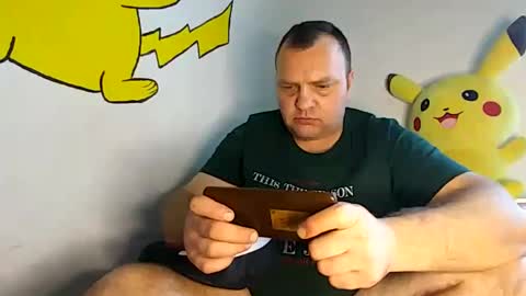 Snapshot of bury703709 chatting on January 2025 09:43:02 AM Creazy dad online show from January 2025 09:43:02 AM