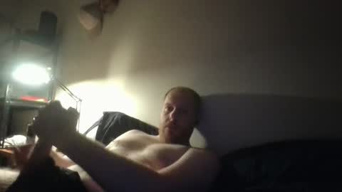 bushmate92 online show from December 2024 01:36:02 PM