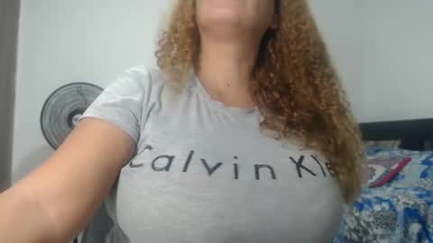 Amanda  online show from February 2025 04:18:02 AM