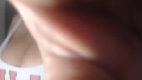 Snapshot of bustyamanda_ chatting on June 2026 12:33:02 PM Amanda online show from June 2026 12:33:02 PM