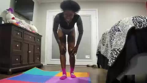 Goddess online show from December 2025 04:50:01 AM