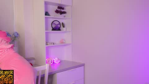 butteflai online show from October 2025 09:00:02 AM