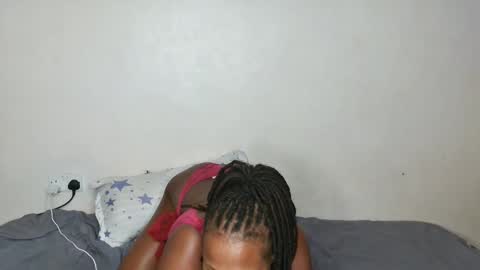 Snapshot of buttercup50 chatting on November 2025 05:46:02 PM buttercup50 online show from November 2025 05:46:02 PM