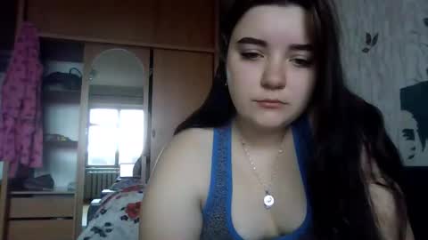 butterfly18988 online show from November 2025 09:30:02 AM