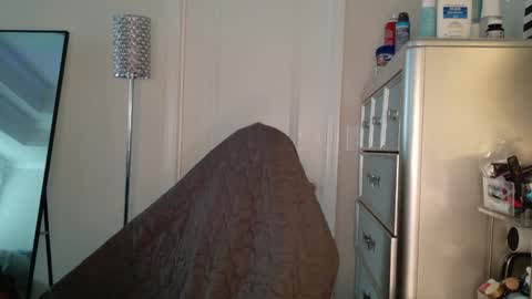 butterfly booty online show from March 2026 12:53:01 PM