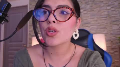 Lia Butterfly  online show from May 2026 08:38:01 PM