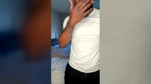 butternuttpeacan online show from March 2026 09:00:01 PM