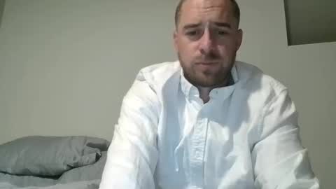 Snapshot of buttman8000 chatting on November 2025 04:12:01 AM buttman8000 online show from November 2025 04:12:01 AM