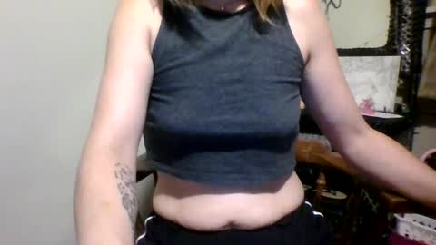 Buttonz455 online show from June 2026 07:47:02 AM