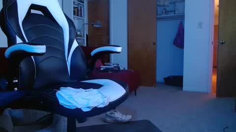 bwall1425 online show from December 2024 03:45:01 AM