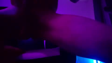 bwall1425 online show from September 2025 12:21:02 AM