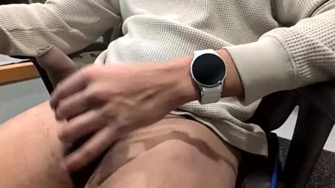 Snapshot of bwhatb chatting on December 2025 08:03:01 PM bwhatb online show from December 2025 08:03:01 PM