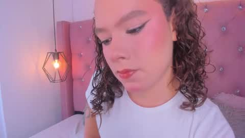 Snapshot of bycandy_ chatting on February 2026 01:31:01 PM bycandy_ online show from February 2026 01:31:01 PM