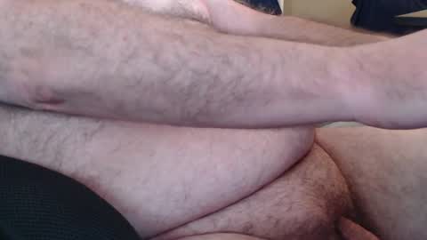 Snapshot of byron9001 chatting on May 2026 03:50:02 PM Byron online show from May 2026 03:50:02 PM