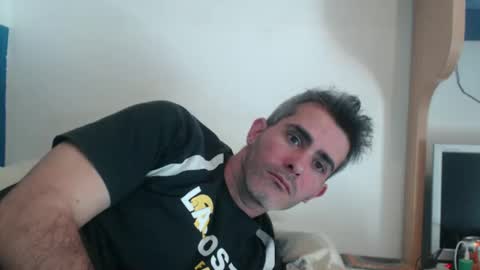 Collin Farrel online show from December 2024 01:14:01 PM
