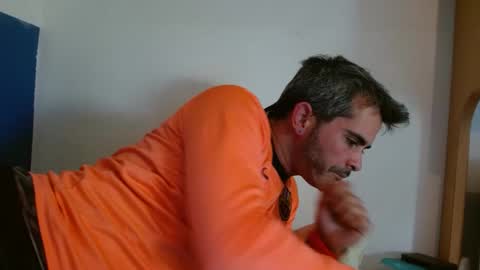 Collin Farrel online show from February 2025 09:51:02 AM