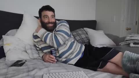 Snapshot of c2cmee chatting on January 2025 06:31:02 AM c2cmee online show from January 2025 06:31:02 AM