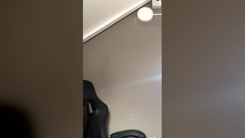 INSTAGRAM CABALLERO 1998  online show from March 2026 06:53:01 PM