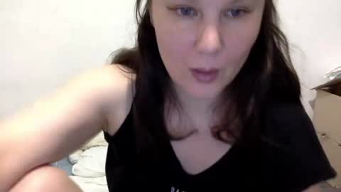 Snapshot of caffeinated_lamb chatting on June 2026 05:56:02 PM Lamb online show from June 2026 05:56:02 PM
