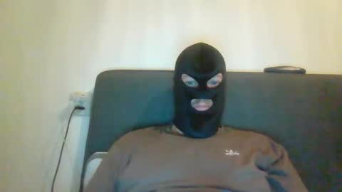 Snapshot of cagegag31 chatting on November 2025 10:32:01 AM cagegag31 online show from November 2025 10:32:01 AM