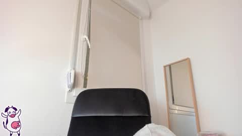 Cailyn Andrea  online show from March 2026 06:50:02 AM