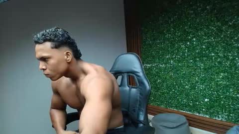 Snapshot of cain_grey chatting on December 2025 10:03:01 PM cain online show from December 2025 10:03:01 PM